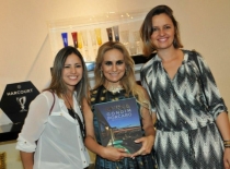 EVELYN MIRANDA E MARIANA LONGHI COM MYRNA PORCARO