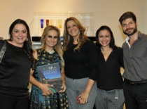 MYRNA_PORCARO_E_EQUIPE_ARTEFACTO